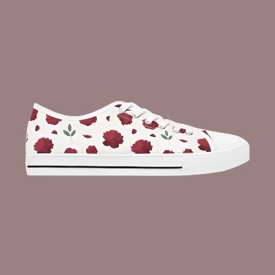 Red Roses - Women's Low Top Sneakers