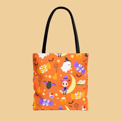 Tote Bag - Cute witch with Halloween Elements